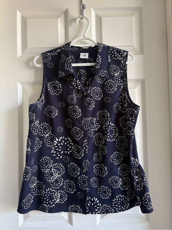 CAbi Tops - CAbi Navy Floral Burst Sleeveless Button-Front Shell